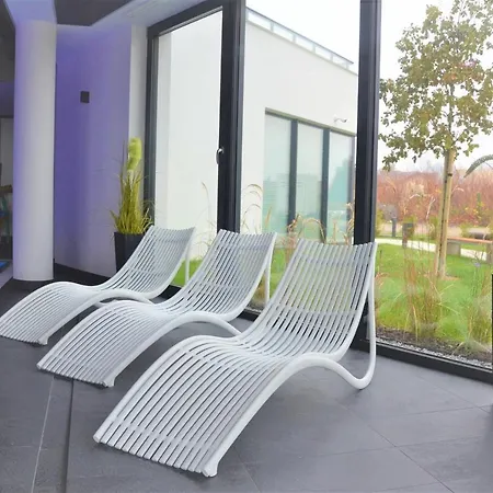 Westin House Delux *