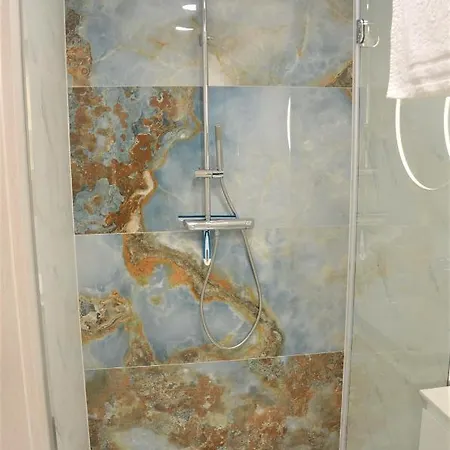 Apartment Westin House Delux *