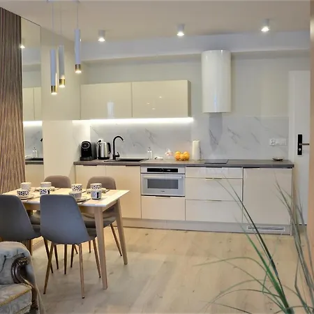 Westin House Delux Apartment Kolobrzeg